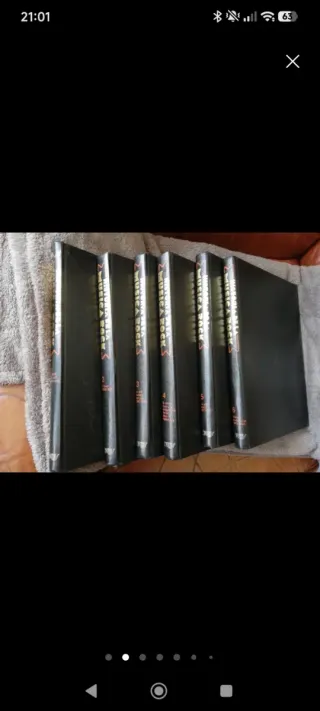 100 lps + 6 libros 'HISTORIA DE LA MÚSICA ROCK'.