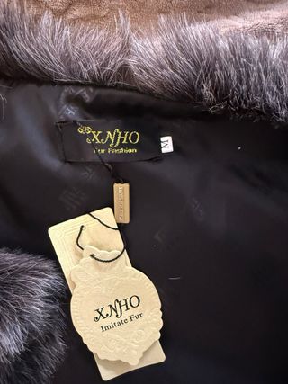 Chaleco pelo gris nuevo con etiquetas