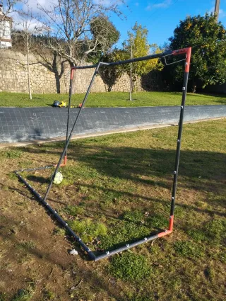 Portería de fútbol decathlon, tamaño G. La coruña