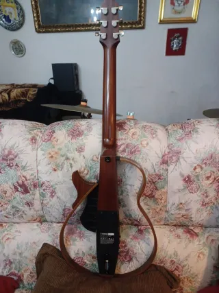 Yamaha Silent Guitarra Acustica