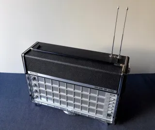 Radio Philips 1964 FM-AM DE LUXE L6X38