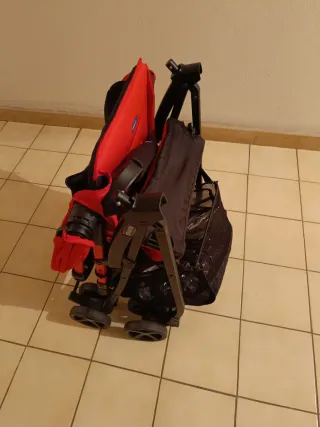 Silla de paseo Chicco roja