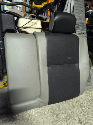 Asientos Nissan Primera