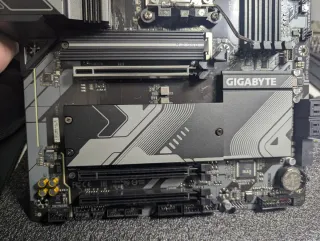 Gigabyte B650 GAMING X AX V2 Placa Base