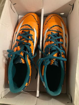 Botas de fútbol Messi Adidas