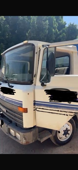 Nissan Eco T 1993 basculante