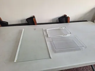 Cajones y estantes nevera Balay 3KFB7715