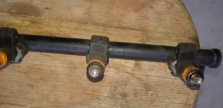 Regua e injetores Renault Megane 1.4 16v