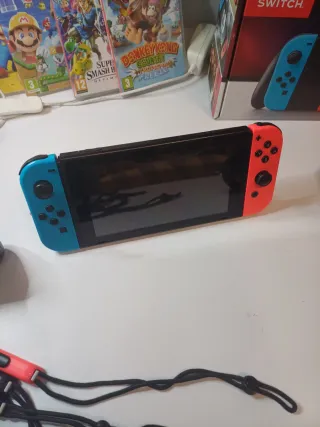 Nintendo Switch+4 Joy-Con sin drift+128 GB+4 juego