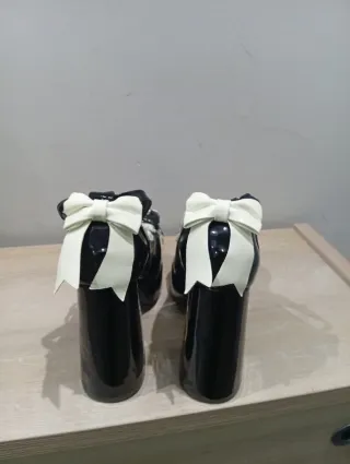 Zapatos Lolita negros talla 36.