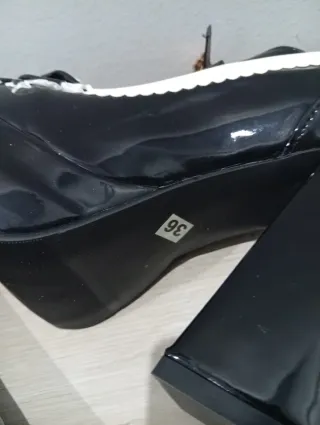 Zapatos Lolita negros talla 36.