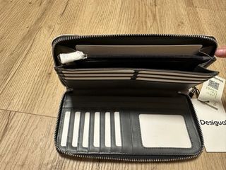 Monedero Desigual troquelado multicolor