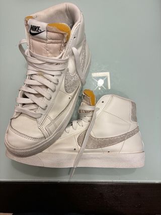 Zapatillas Nike Blazer Blancas y Amarillas
