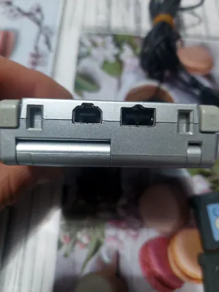 Nintendo Game Boy Advance SP Plata