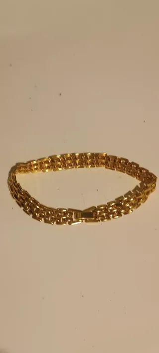 3 Pulseras Chapado en Oro