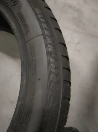 2x Bridgestone Runflat Invierno 225/50R18 95H