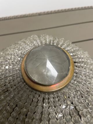 Lámpara de cristal y metal dorada