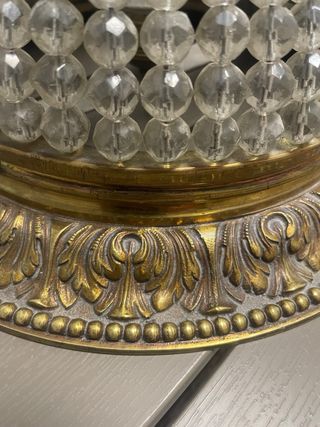 Lámpara de cristal y metal dorada