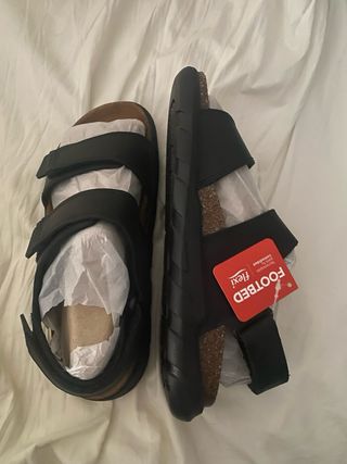 Sandalias de piel. Flexi.