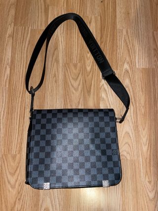 Bandolera Louis Vuitton Gris