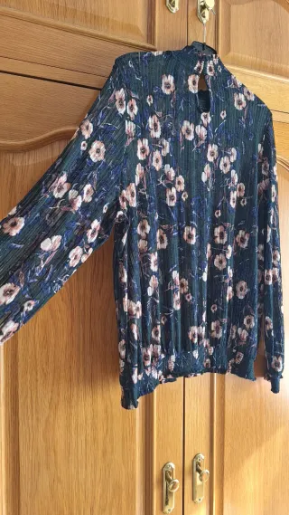Blusa Blusa floral verde multicolor