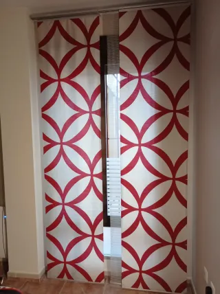 Tende a scorrimento con barra scorrevole inclusa