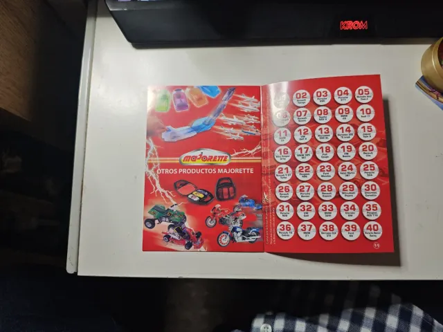 Album cromos vacío MAJORETT