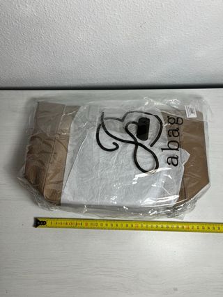 Bolso beige con neceser y correa, 2 en 1