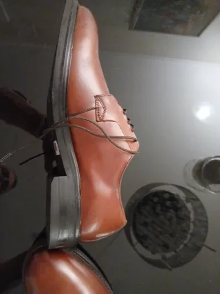 Zapatos de piel marrones