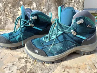 Botas de montaña impermeables Quechua