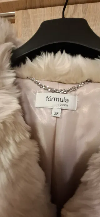 Abrigo pelo blanco roto Formula Joven.Corte Ingles
