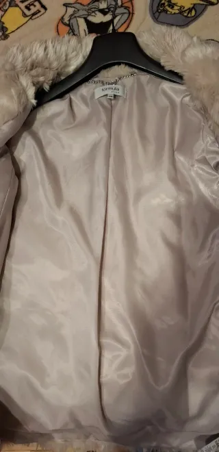 Abrigo pelo blanco roto Formula Joven.Corte Ingles