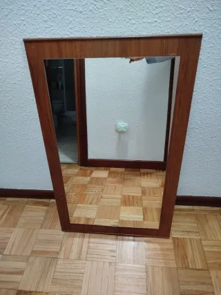 Espejo de madera