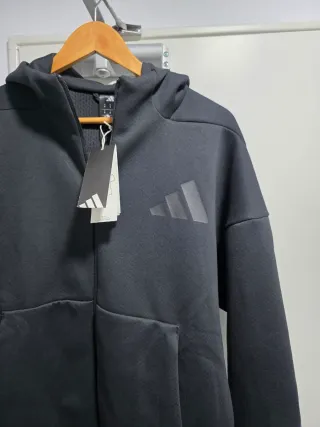 Chaqueta Adidas Z.N.E. con capucha