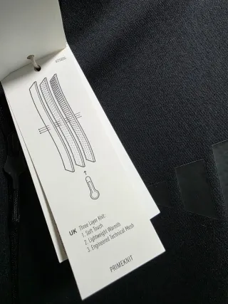 Chaqueta Adidas Z.N.E. con capucha