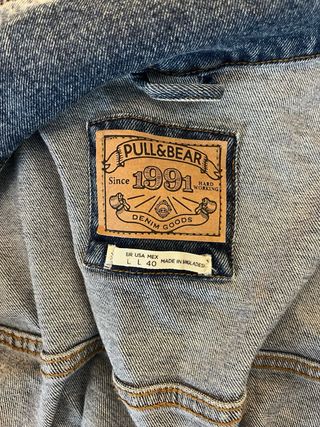 Chaqueta vaquera Pull&Bear desgastada