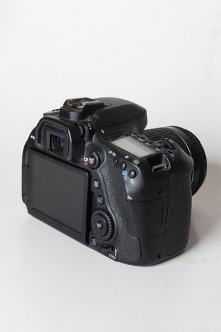 Canon EOS 80D Cámara Réflex Digital. 500 disparos.