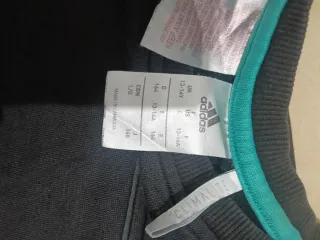 Sudadera Vintage Real Madrid Adidas Negra