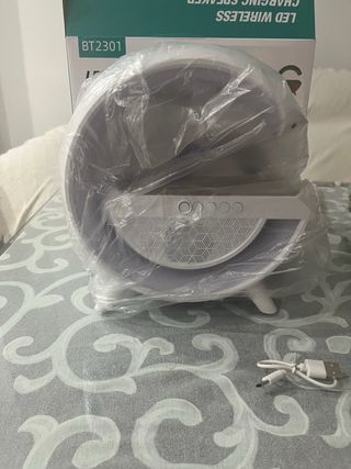 Altavoz Inalámbrico BT2301 LED Carga lo
