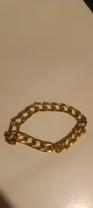 Pulsera chapada en oro con elefantes