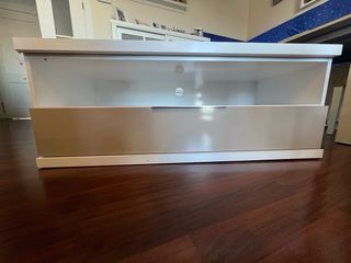 Mueble TV moderno blanco y madera