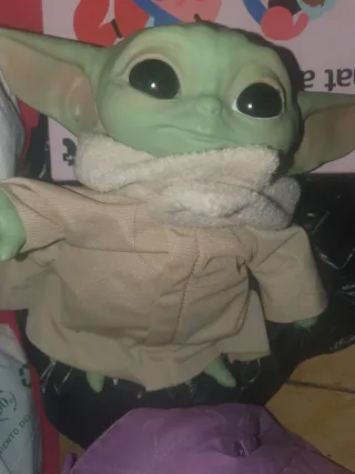 Peluche Bebé Yoda pequeño regalo