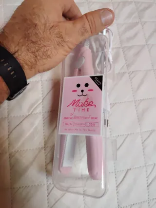 Piastra capelli da viaggio rosa