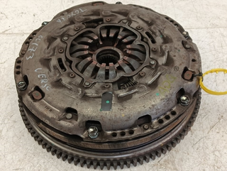 KIT EMBRAGUE TOYOTA VERSO (AUR2/ZGR2) 1ADFTV