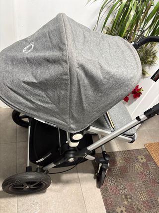 Carrito de bebé Bugaboo gris Cameleon 3 Plus