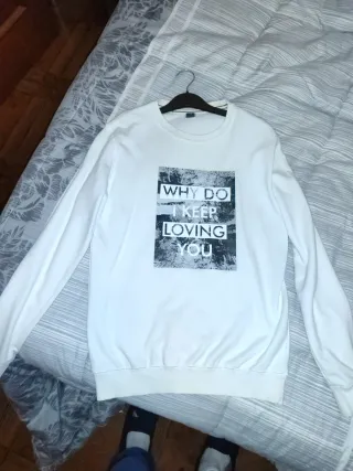 Sudadera blanca con estampado hombre