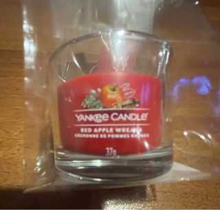 2 Candele (Yankee Candle in Vetro e altra Metallo)