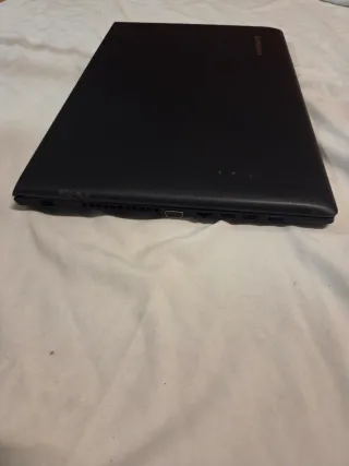 Lenovo G70-70 "i5" 4a Generac. (17,3 pulgadas)