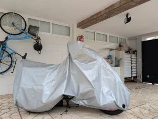 Honda CB 125 F Moto Blanca