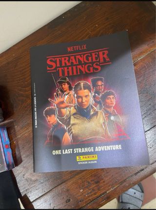 Album figurine Stranger Things e Queen